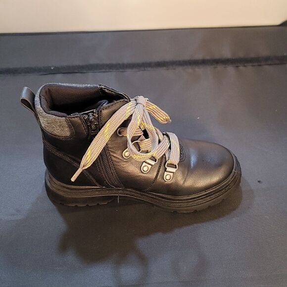 CAT&JACK LACE UP CLOSURE ROUND TOE TODDLER BOOT - Picture 4 of 14